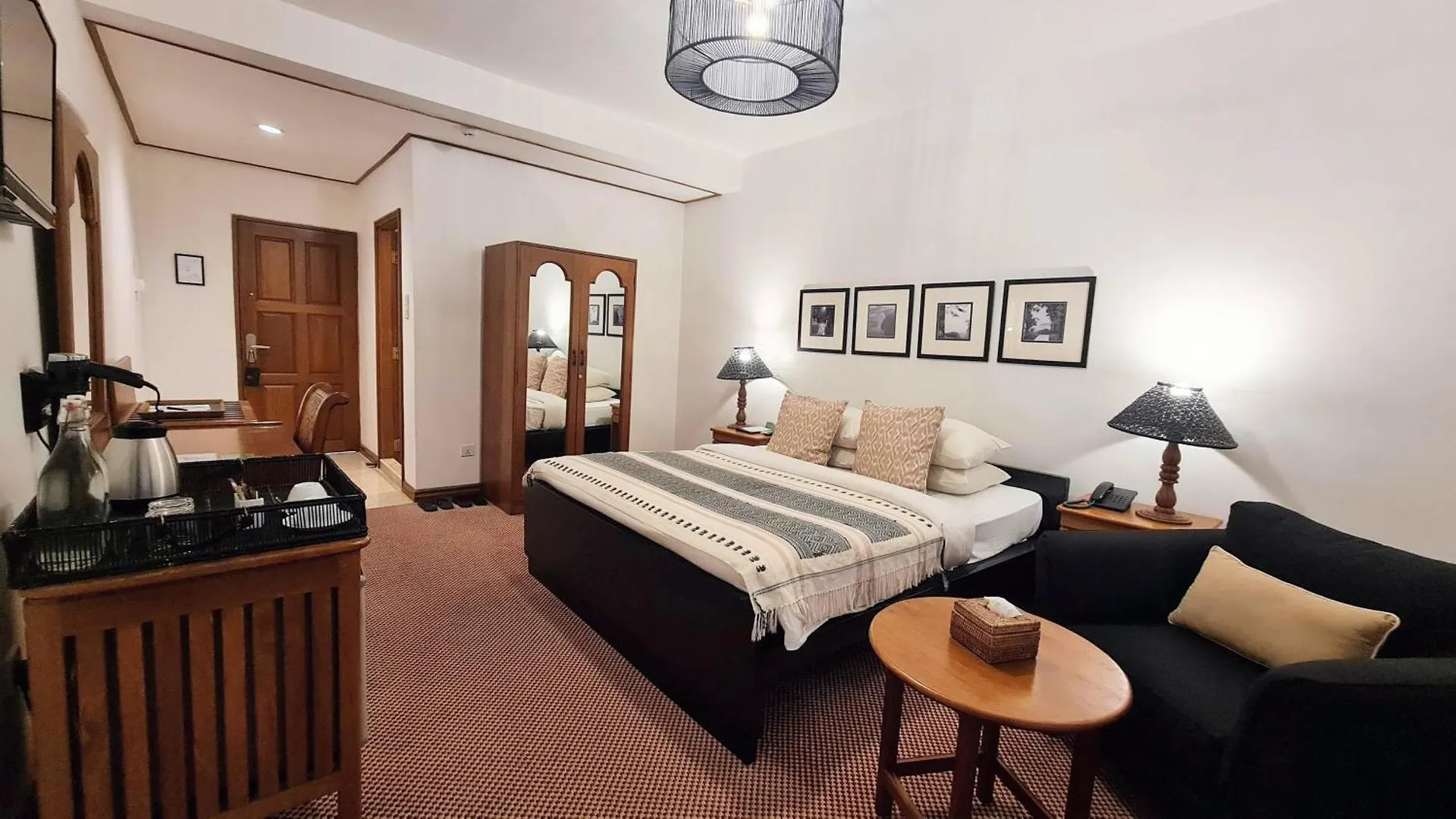 Winner Inn Rangoon Hotel