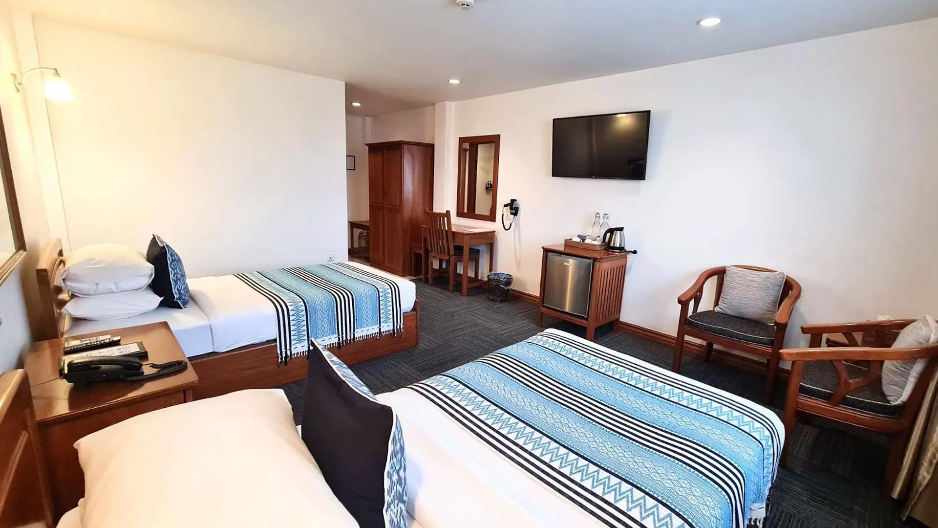 Winner Inn Yangon Hotel